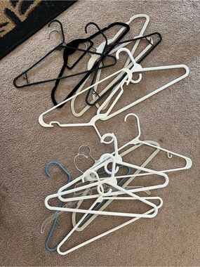 Mixed Plastic & Velvet Hangers Bundle — White, Black, Gray, Blue